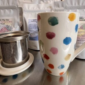 Quite The Stir Polka-Dot Mug with infuser for loose leaf tea