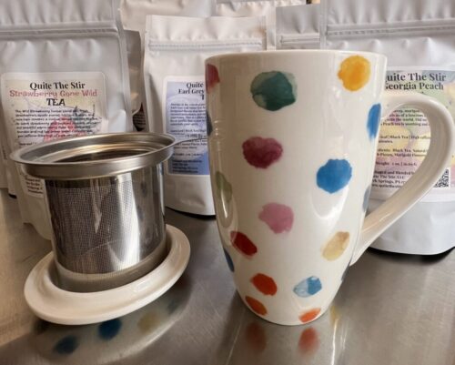 Quite The Stir Polka-Dot Mug with infuser for loose leaf tea